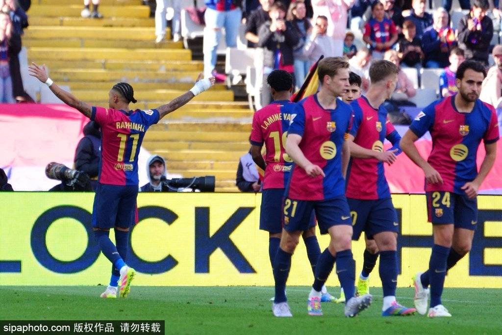 皇冠信用网出租代理_西甲-拉菲尼亚双响+补时绝杀 巴萨连扳3球4-3先赛7分领跑
