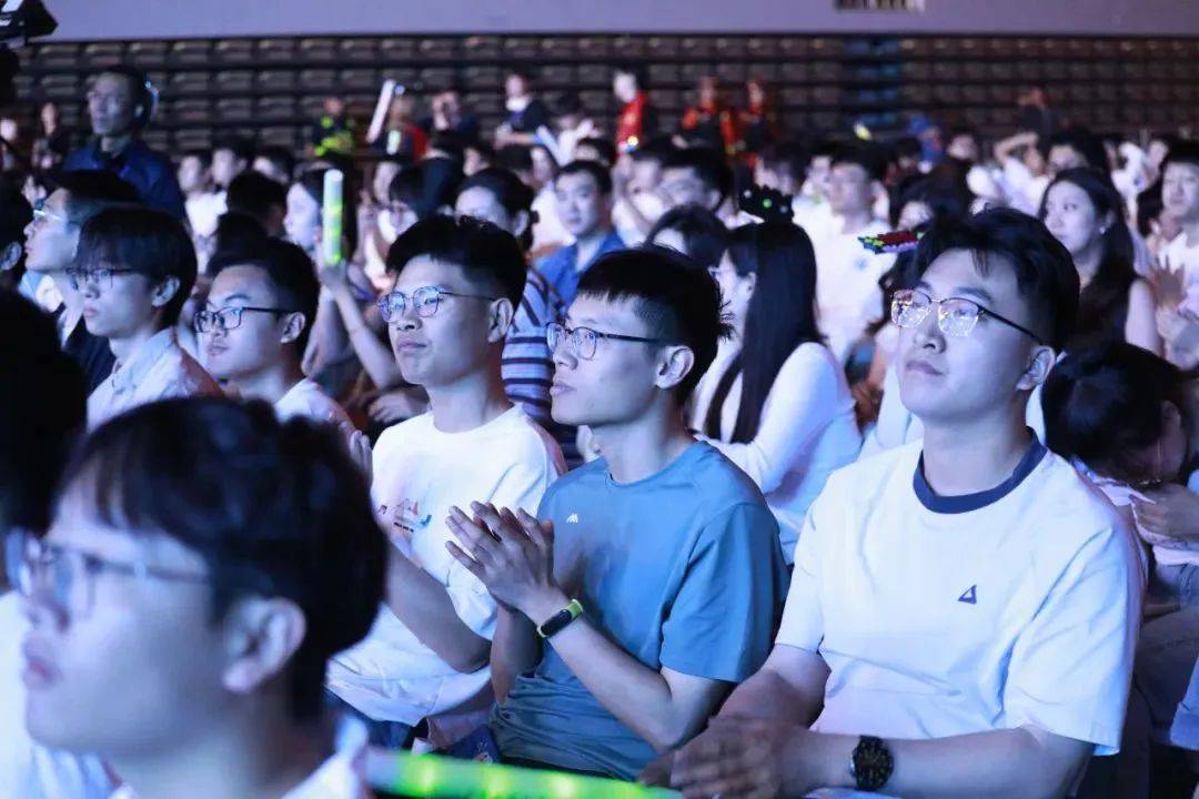 皇冠信用網平台_连续五次皇冠信用網平台！济南市委书记以城市之名向他们邀约！