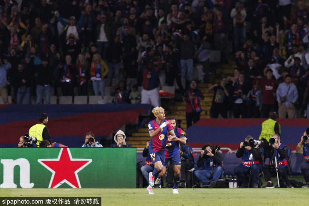 皇冠信用盘正网_巴萨又出绝世妖星！16岁拉玛西亚射手王签约皇冠信用盘正网，诺坎普的下一站天王？