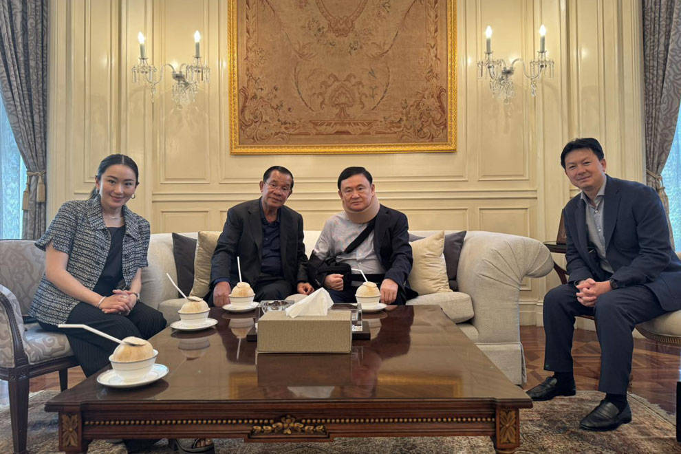 世界球会冠军杯2025（在美国）_因一通电话陷执政危机世界球会冠军杯2025（在美国），泰国总理含泪道歉