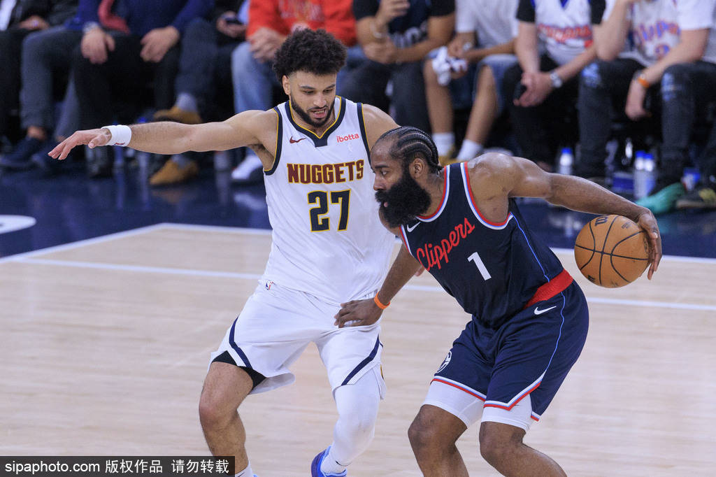 南非足协理事会女子U20冠军赛
_Bradley Beal与哈登婚礼传闻:NBA明星的场内外交集