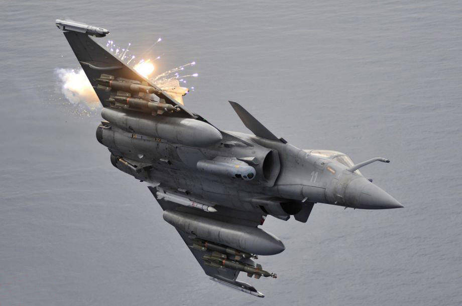 皇冠信用网如何申请
_3名阵风飞行员当场阵亡皇冠信用网如何申请
,超250人战死,终于明白印度为何拒绝公布伤亡人数