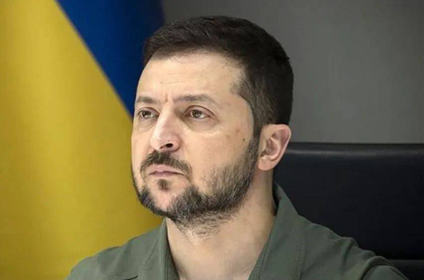 皇冠信用网出租_泽连斯基府邸被包围皇冠信用网出租，俄乌打了3年，乌克兰人现在才明白：最大的敌人不是俄罗斯，也不是美国