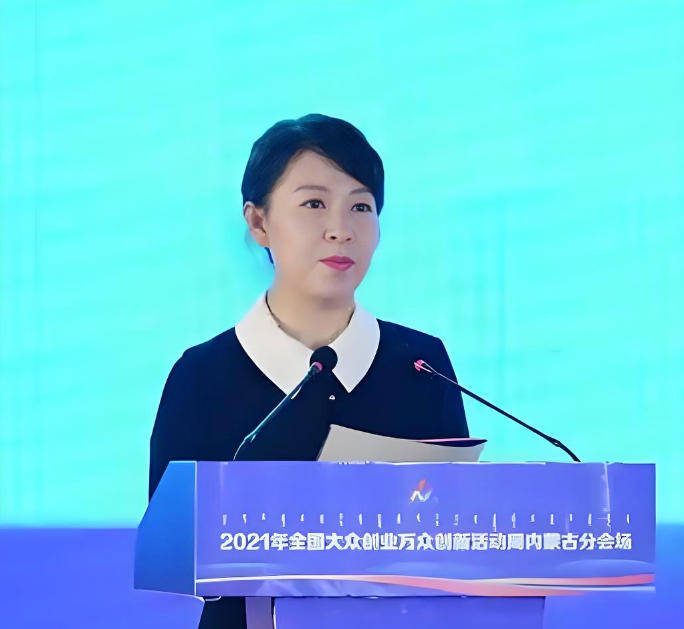 皇冠信用网开户
_“换装主席”王莉霞的堕落:从光鲜人设到腐败深渊