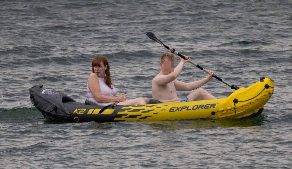 长野琶扼搂vs北九州向日葵_金正恩女儿首登国际舞台长野琶扼搂vs北九州向日葵,引爆接班传闻!英国首相被架空,工党内斗成全武行…