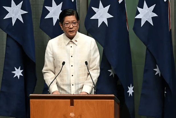 中方巩固黄岩岛主权皇冠信用登2代理，美韩菲三国突然联动，美防长紧急喊话：无意与中国爆发冲突！ | 皇冠信用登2代理