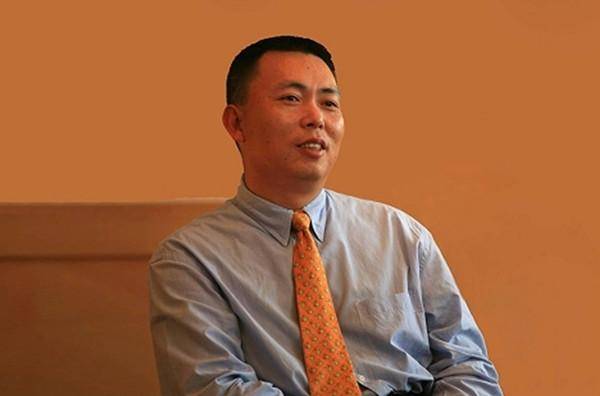 丹麦超级联赛_“无败绩”的罗永浩、下厨的刘强东、硬刚苹果的雷军...大佬们集体搞事为哪般丹麦超级联赛？