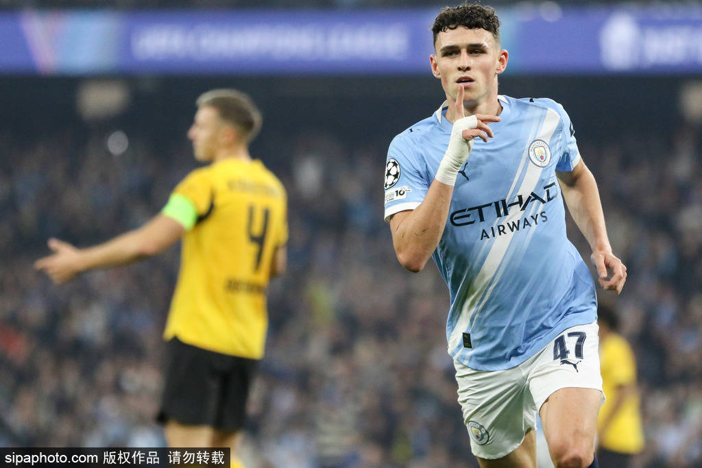 布鲁日vs 巴塞罗那_欧冠-哈兰德破门福登梅开二度 曼城4-1多特蒙德迎3连胜