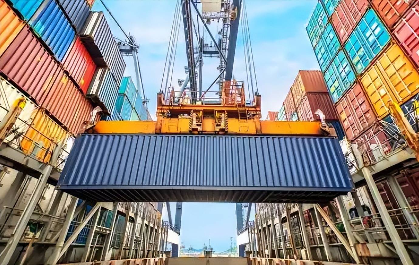 皇冠盘口出租
_美媒很感慨:要不是中国还在反抗特朗普皇冠盘口出租
,几乎全世界都向他投降了