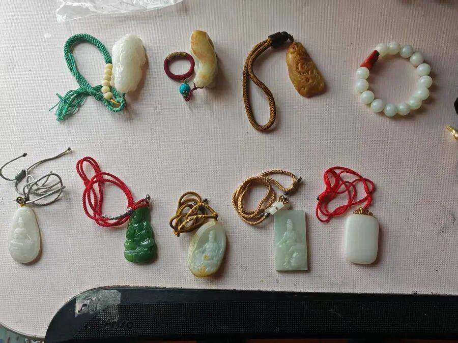 皇冠信用网代理如何注册_上海男子离世仅12分钟皇冠信用网代理如何注册，保姆转走银行卡内50万元，还变卖玉器；警方：照顾男子多年知晓支付密码，事后试图删除转账记录，涉嫌盗窃罪被刑拘