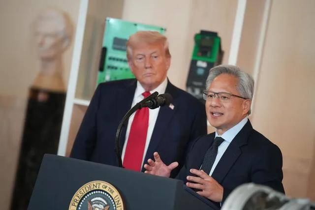 世界杯2026年美加墨
_“刘姥姥进大观园”世界杯2026年美加墨
,美代表团看啥都新鲜,美媒记者不忘抹黑中国