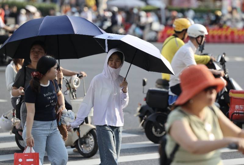 皇冠信用網
_“热麻了”皇冠信用網
,广州今日最高温41.6℃,花都区橙色预警生效