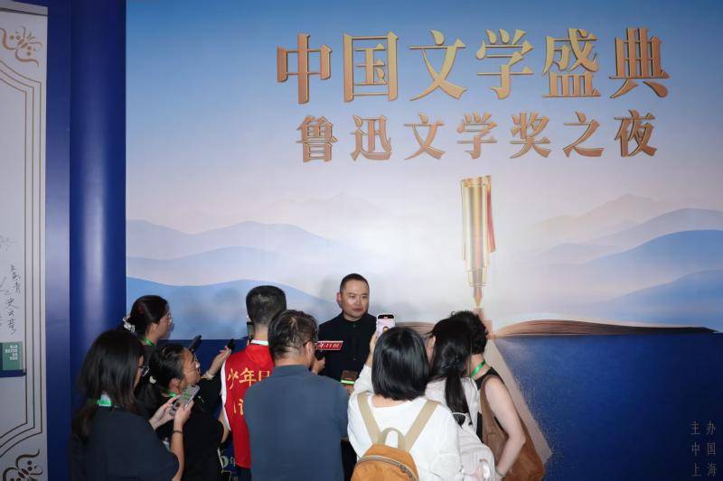 皇冠app_北京地区（含在京中央单位）共有17部作品获第九届鲁迅文学奖皇冠app，占获奖总数近一半