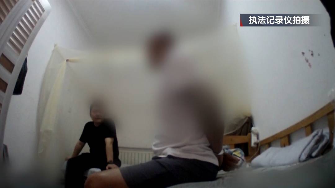 皇冠暗水_北京警方刑拘一名“天衣无缝”男子