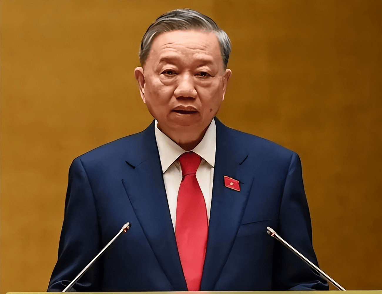 WNBA篮球联赛_越南领导人遭特朗普冷落WNBA篮球联赛，回国之后第一件事，火速派人去中国