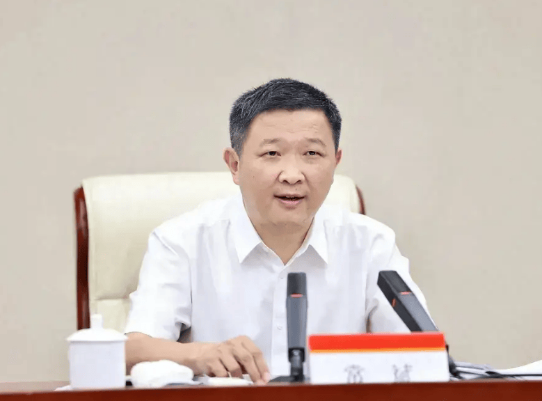 阿联酋甲组联赛
_常斌任河北省委副书记
